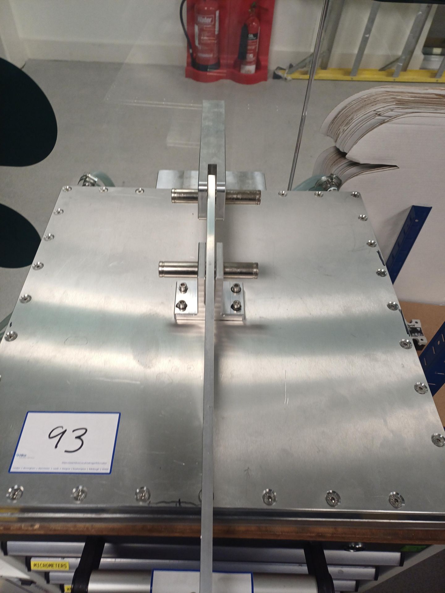 Megagold CW-5200 1.7kw Water Chiller and Chilled Press - Image 2 of 2