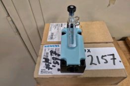 NEW - 2 x Limit Switch Siemens 3SE5112-0BH50