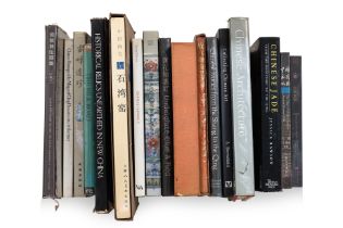 A GROUP OF CHINESE ART AND REFERENCE BOOKS