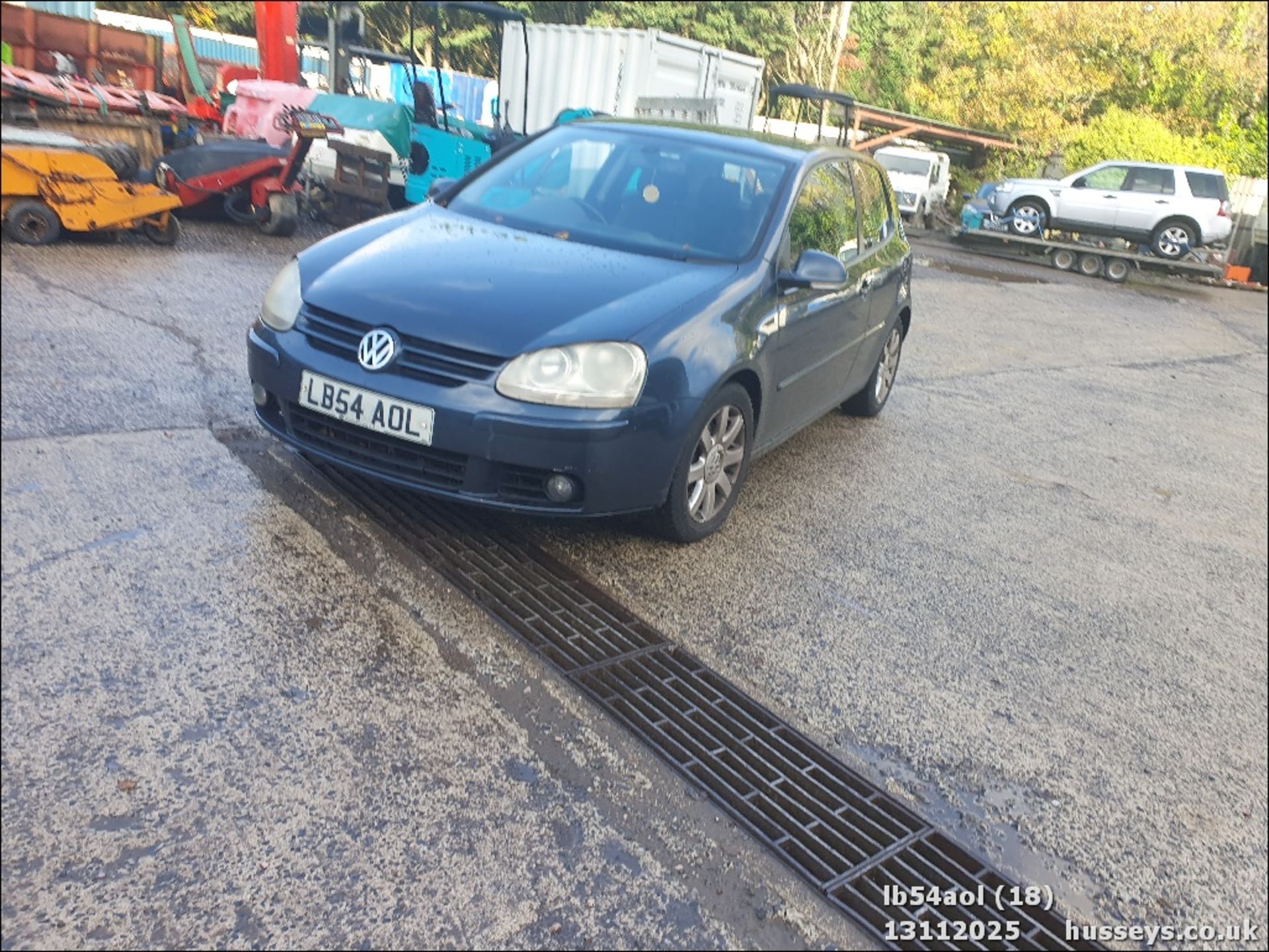 04/54 VOLKSWAGEN GOLF GT TDI 2000CC DIESEL LB54AOL - Image 18 of 41