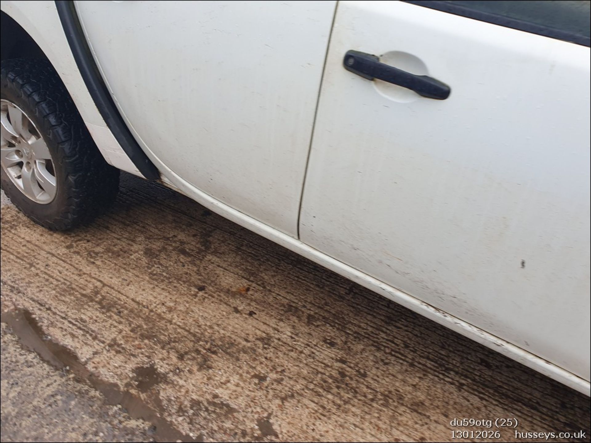 09/59 MITSUBISHI L200 4WORK D/C 4WD 2477cc 5 Spd Manual Diesel Pick-up (White), DU59OTG - Image 11 of 31