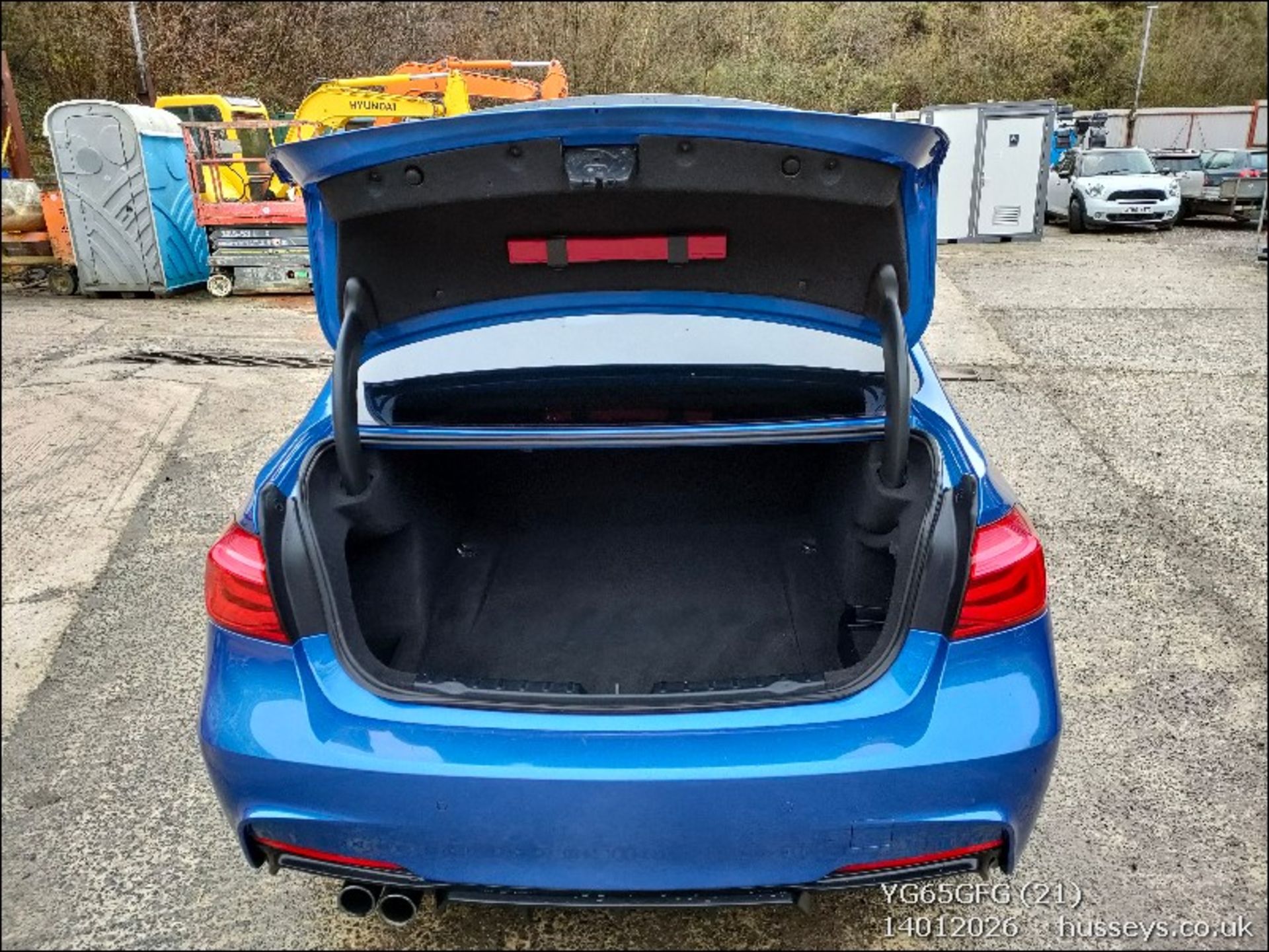 15/65 BMW 320D M SPORT AUTO 1995cc 8 Spd Auto Diesel 4 Dr Saloon (Blue, 127k) YK65GFG - Image 21 of 29