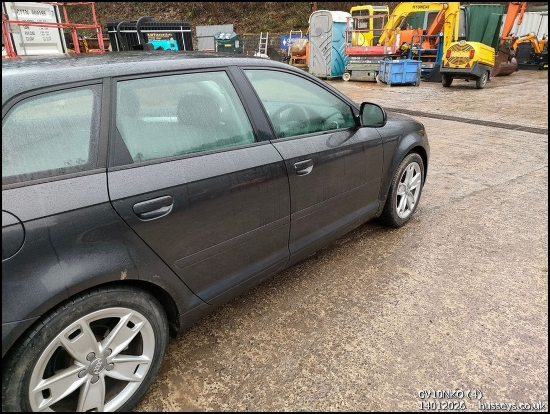 10/10 AUDI A3 SPORT TFSI 1390cc 6 Spd Manual Petrol 5 Dr H/Back (Grey, 97k) CV10NKO - Image 5 of 35