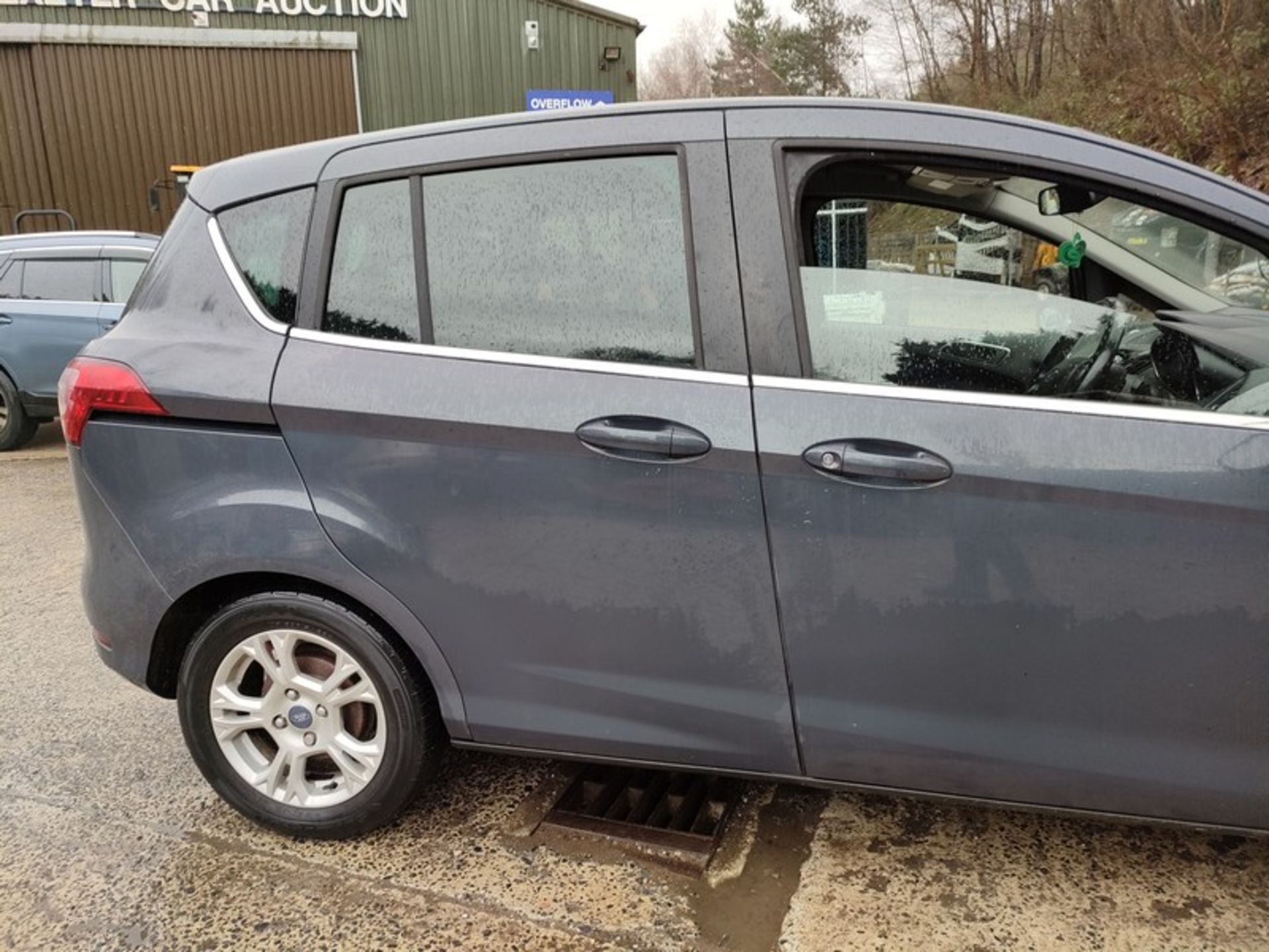 13/62 FORD B-MAX ZETEC AUTO 1596cc 5 Speed Auto Petrol MPV Silver 56K WG62OMX - Image 33 of 47