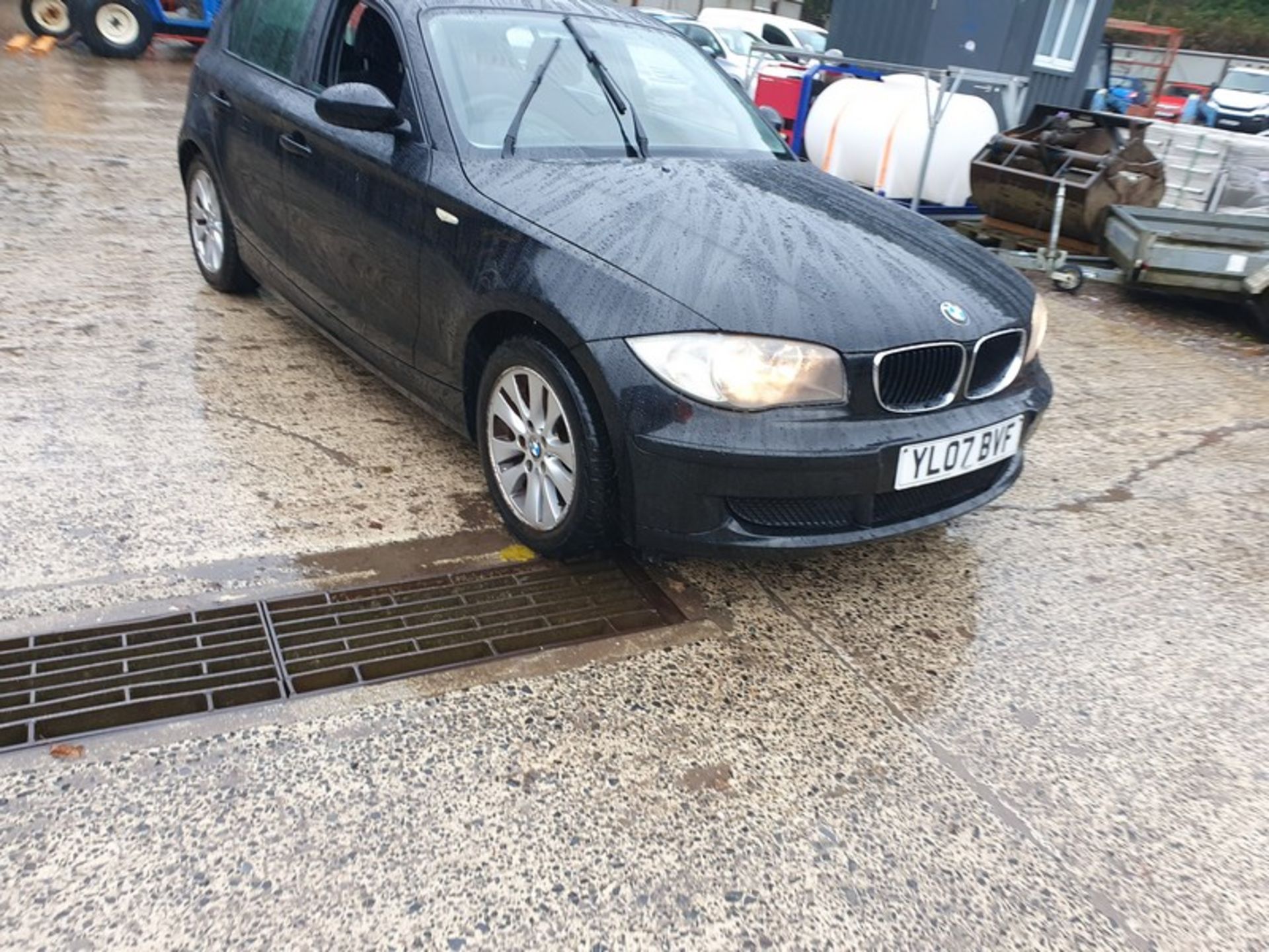 07/07 BMW 116I ES 1596cc 6 Speed Manual Petrol 5 Door Hatchback Black YL07BVF - Image 3 of 39