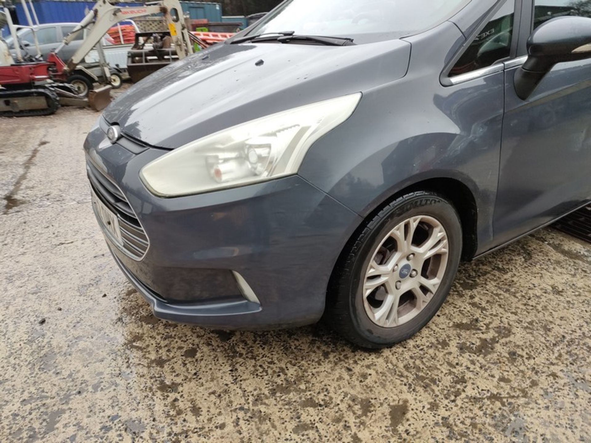 13/62 FORD B-MAX ZETEC AUTO 1596cc 5 Speed Auto Petrol MPV Silver 56K WG62OMX - Image 9 of 47