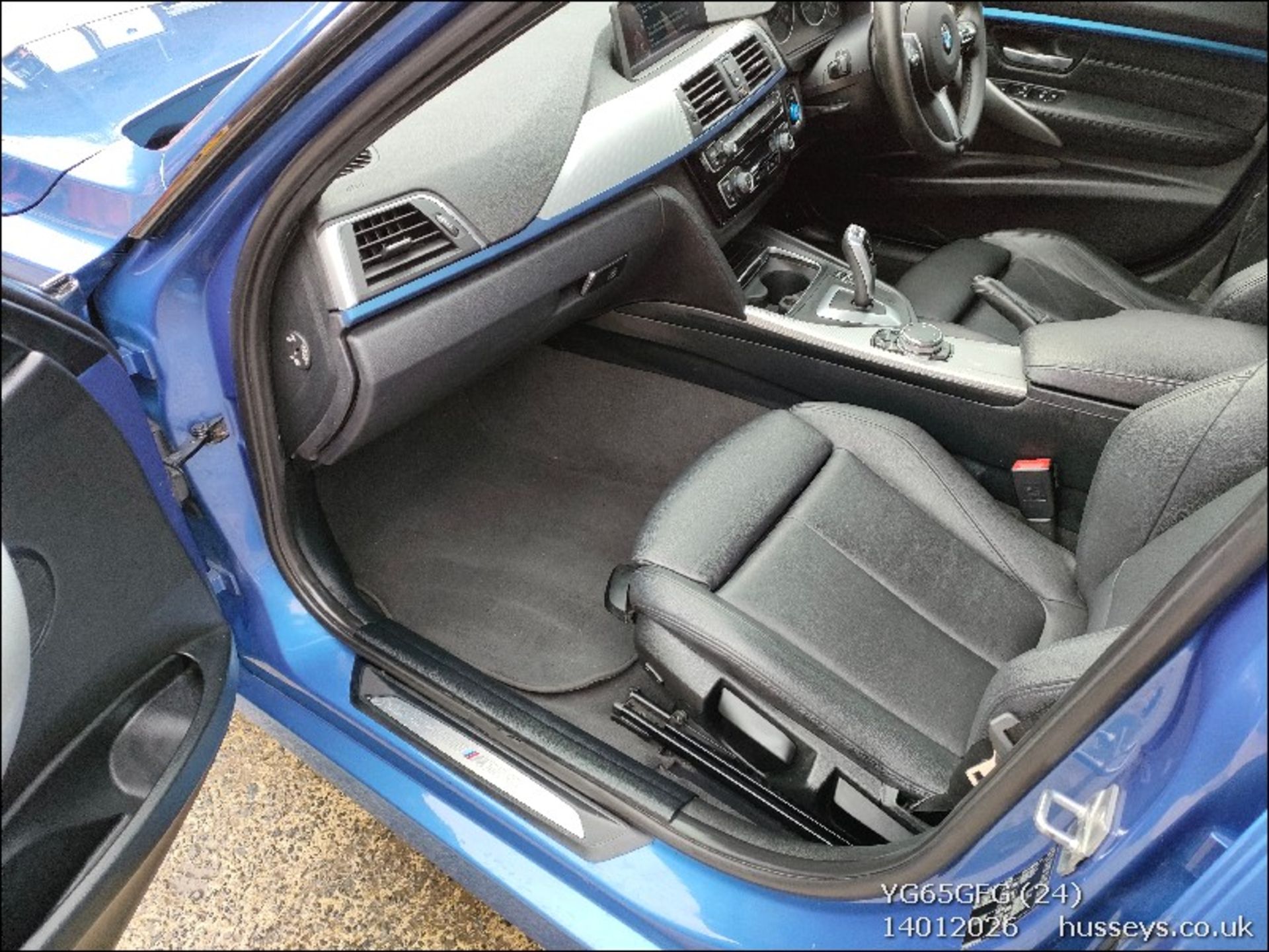15/65 BMW 320D M SPORT AUTO 1995cc 8 Spd Auto Diesel 4 Dr Saloon (Blue, 127k) YK65GFG - Image 24 of 29