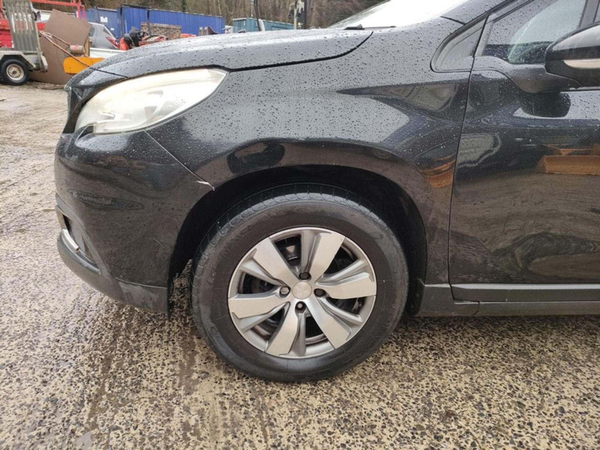 16/16 PEUGEOT 2008 ACTIVE BLUE HDI 1560cc 5 Speed Manual Diesel 5 Door Hatchback Black 126K EA16DMZ - Image 11 of 51