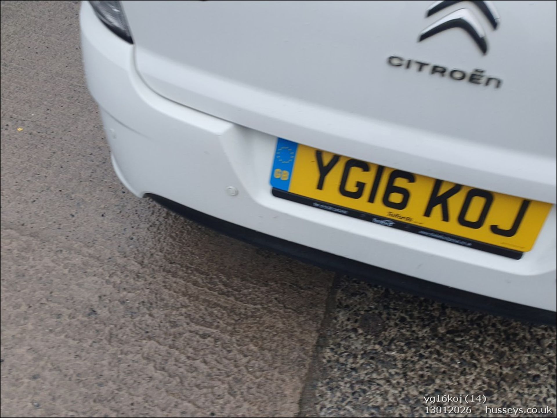 16/16 CITROEN C4 FEEL PURETECH 1200CC PETROL 5 DOOR HATCHBACK YG16KOJ - Image 15 of 44