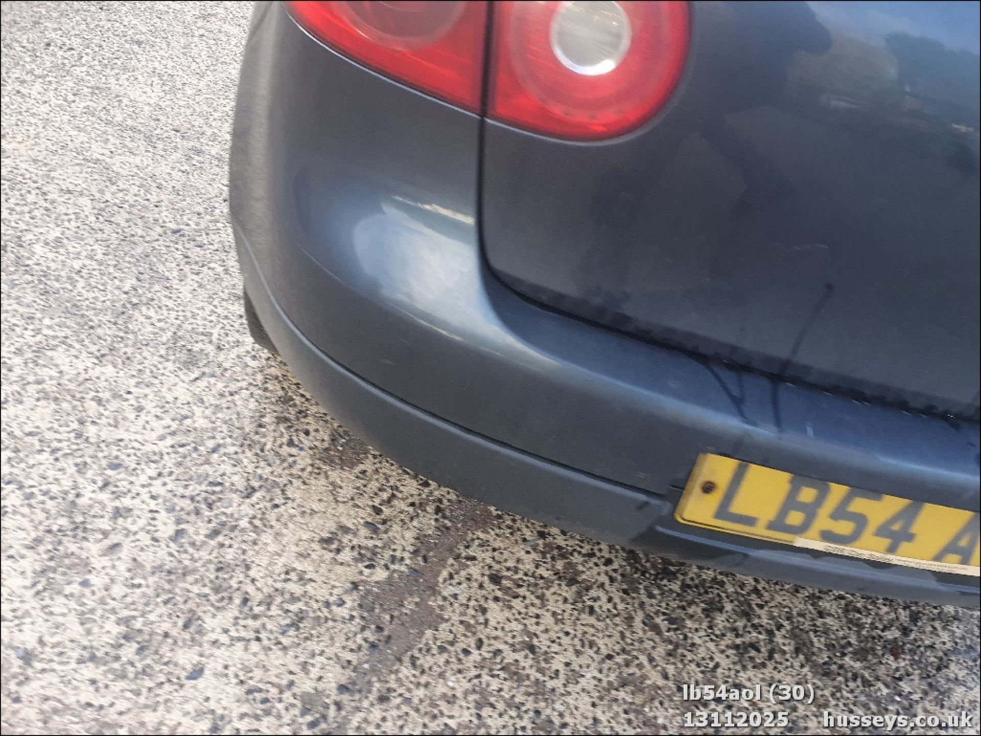 04/54 VOLKSWAGEN GOLF GT TDI 2000CC DIESEL LB54AOL - Image 30 of 41