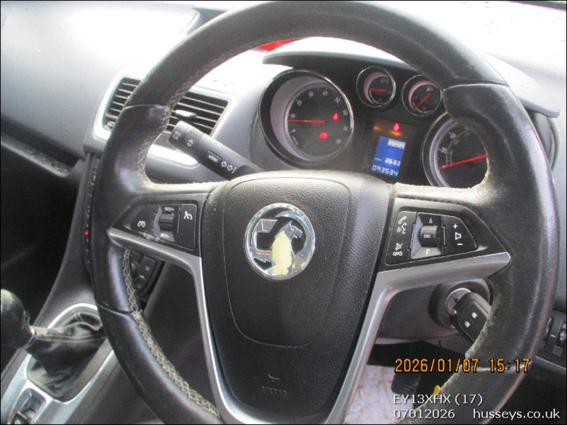 13/13 VAUXHALL MERIVA TECH LINE 1398cc 5 Spd Manual Petrol MPV (Black), EY13XHX - Image 17 of 24