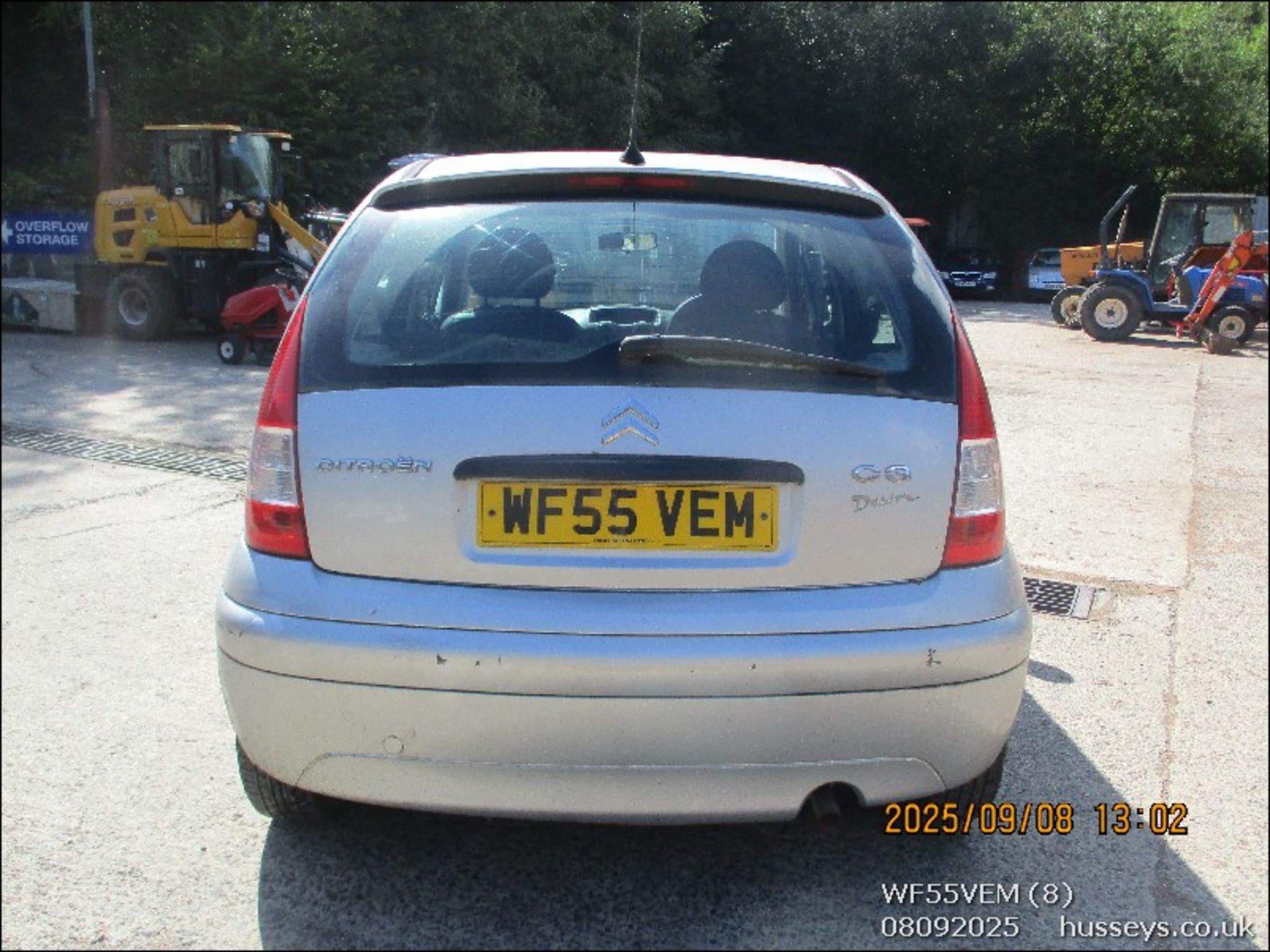 05/55 CITROEN C3 DESIRE 1360cc 5 Spd Manual Petrol 5 Dr H/Back (Silver, 100k) WF55VEM - Image 8 of 17