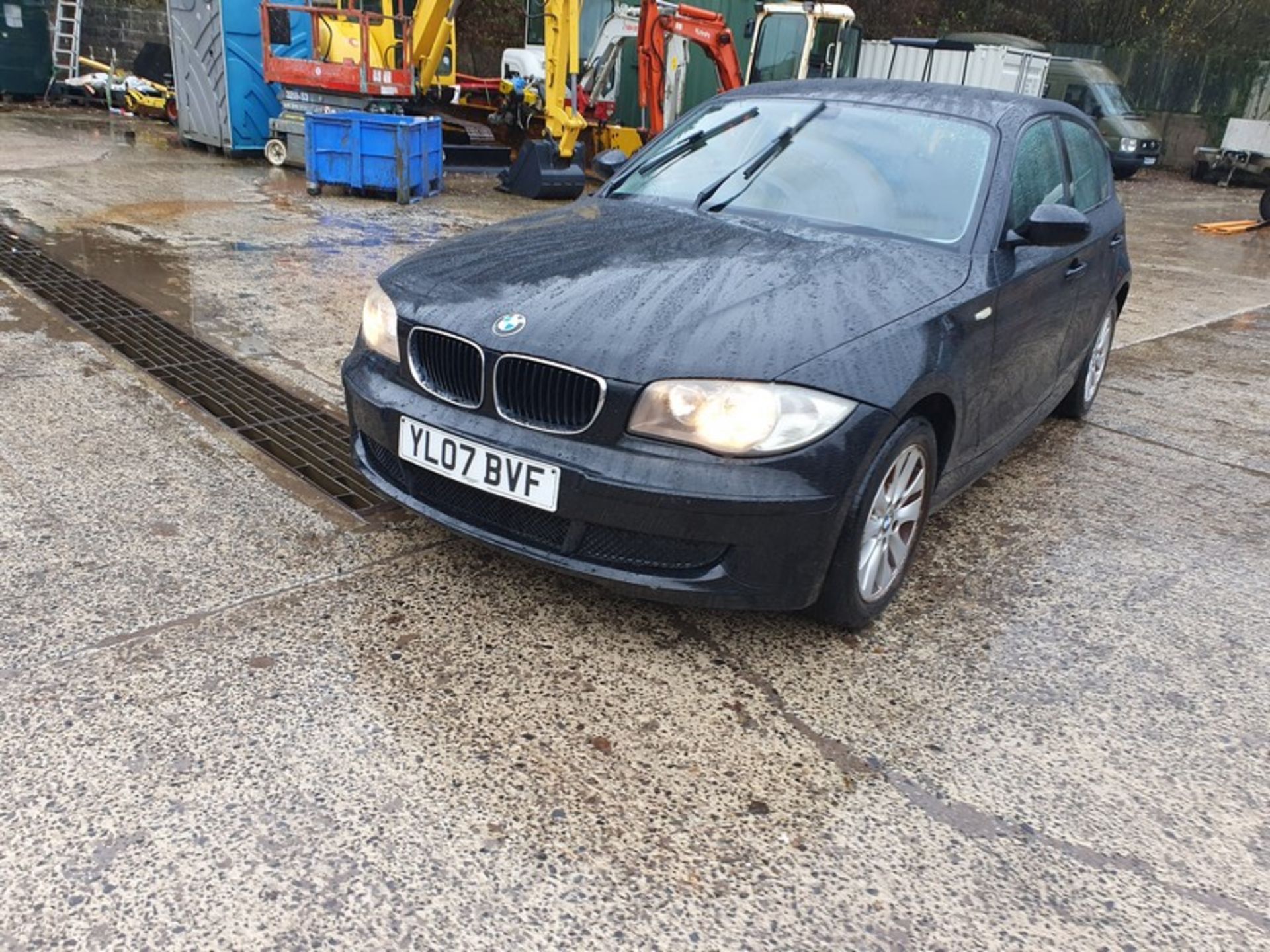 07/07 BMW 116I ES 1596cc 6 Speed Manual Petrol 5 Door Hatchback Black YL07BVF - Image 17 of 39