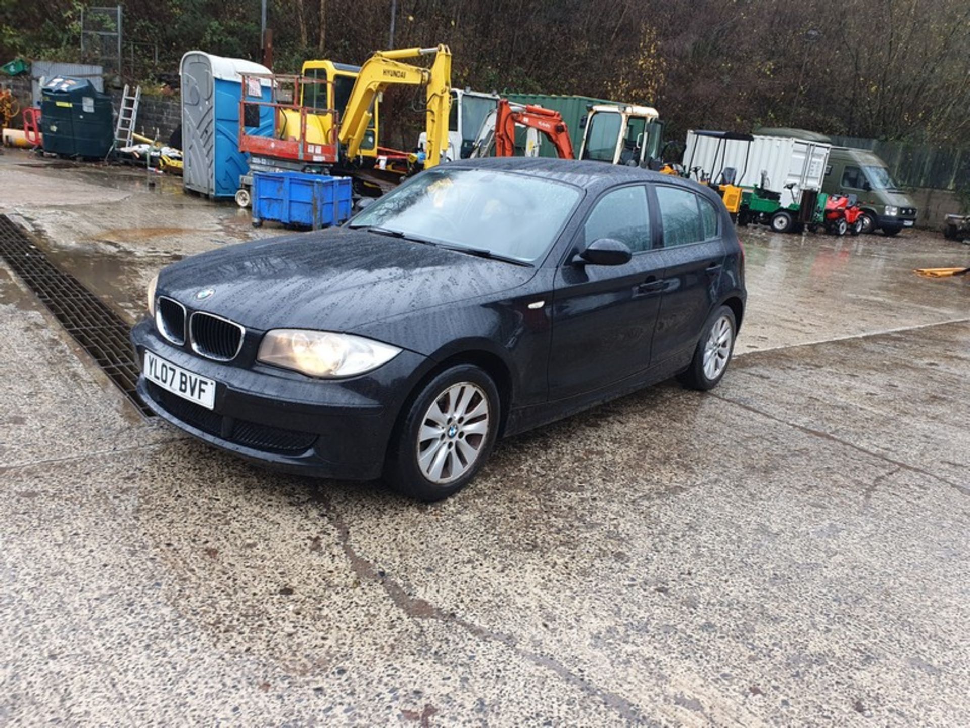 07/07 BMW 116I ES 1596cc 6 Speed Manual Petrol 5 Door Hatchback Black YL07BVF - Image 16 of 39