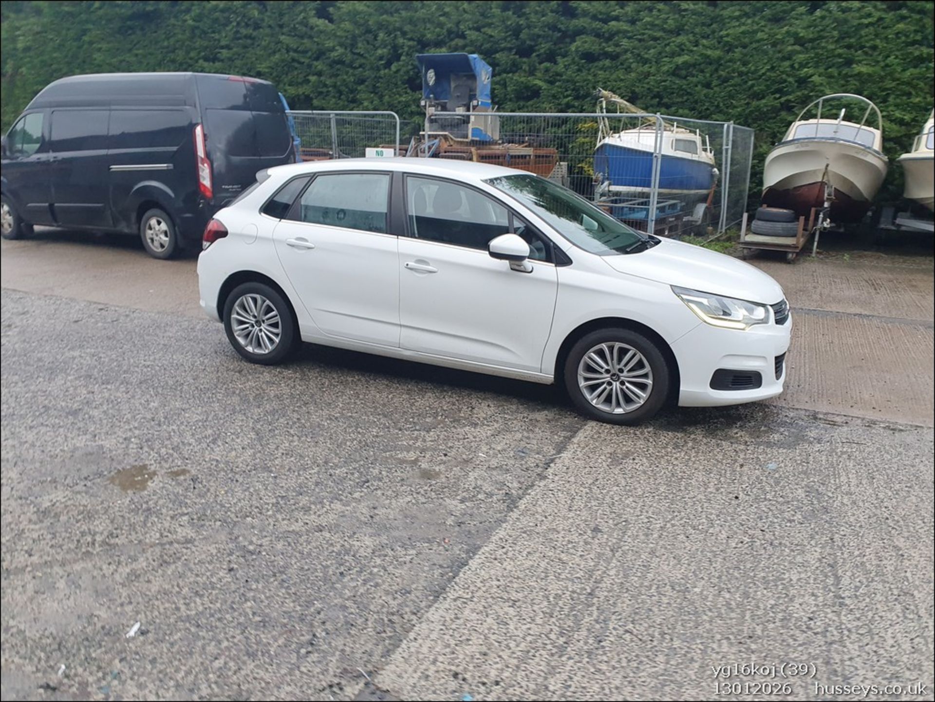 16/16 CITROEN C4 FEEL PURETECH 1200CC PETROL 5 DOOR HATCHBACK YG16KOJ - Image 40 of 44