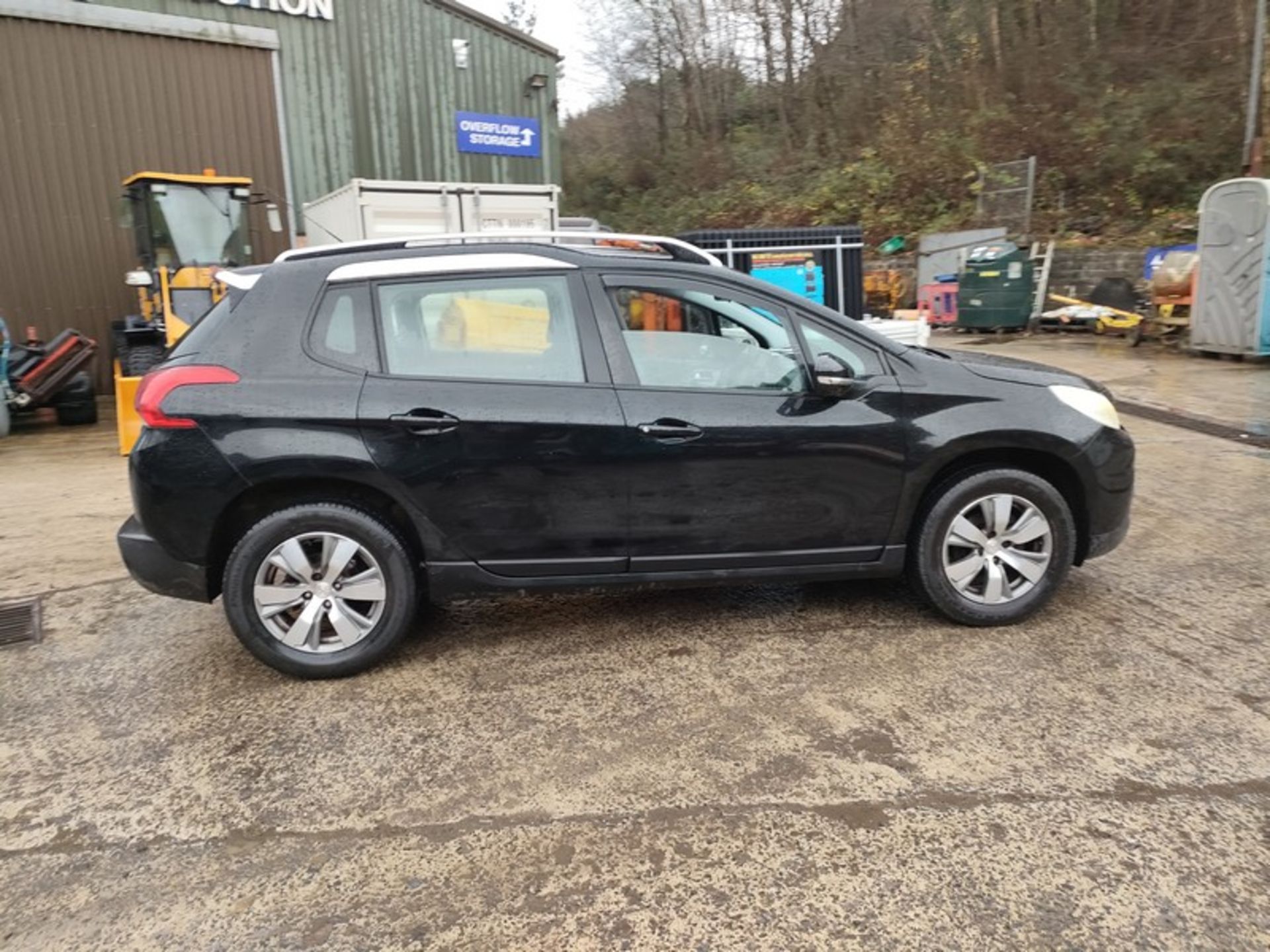 16/16 PEUGEOT 2008 ACTIVE BLUE HDI 1560cc 5 Speed Manual Diesel 5 Door Hatchback Black 126K EA16DMZ - Image 31 of 51