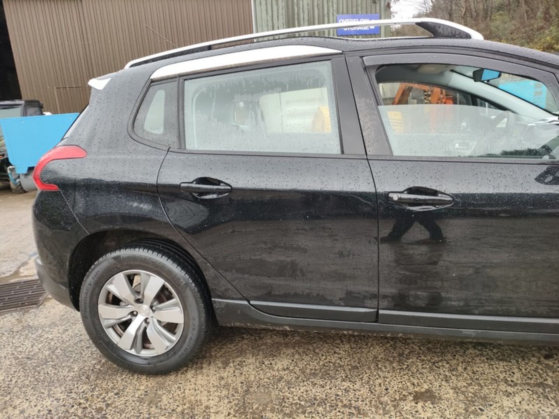 16/16 PEUGEOT 2008 ACTIVE BLUE HDI 1560cc 5 Speed Manual Diesel 5 Door Hatchback Black 126K EA16DMZ - Image 37 of 51