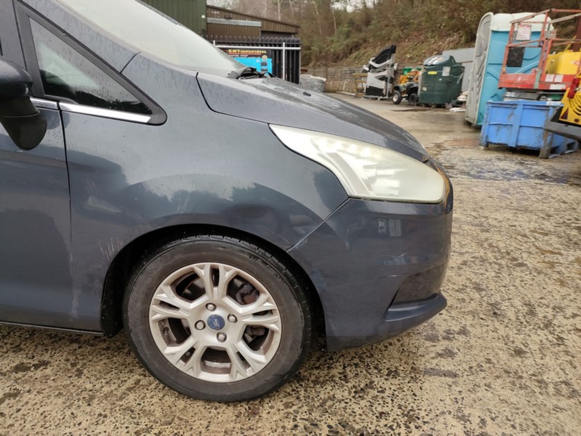 13/62 FORD B-MAX ZETEC AUTO 1596cc 5 Speed Auto Petrol MPV Silver 56K WG62OMX - Image 31 of 47
