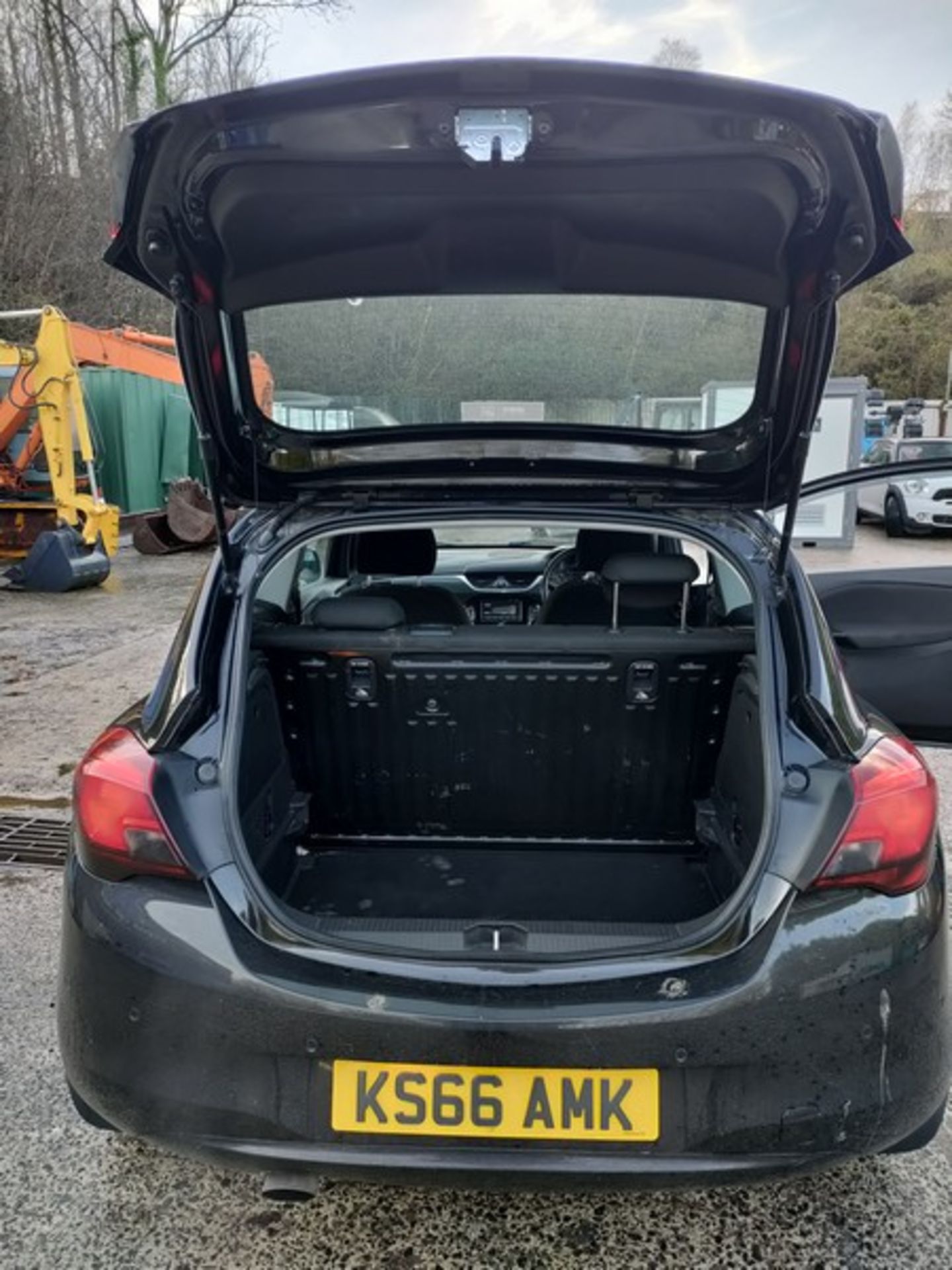 16/66 VAUXHALL CORSA ENERGY AC ECOFLEX 1398CC PETROL 3 DOOR HATCHBACK KS66AMK - Image 40 of 47