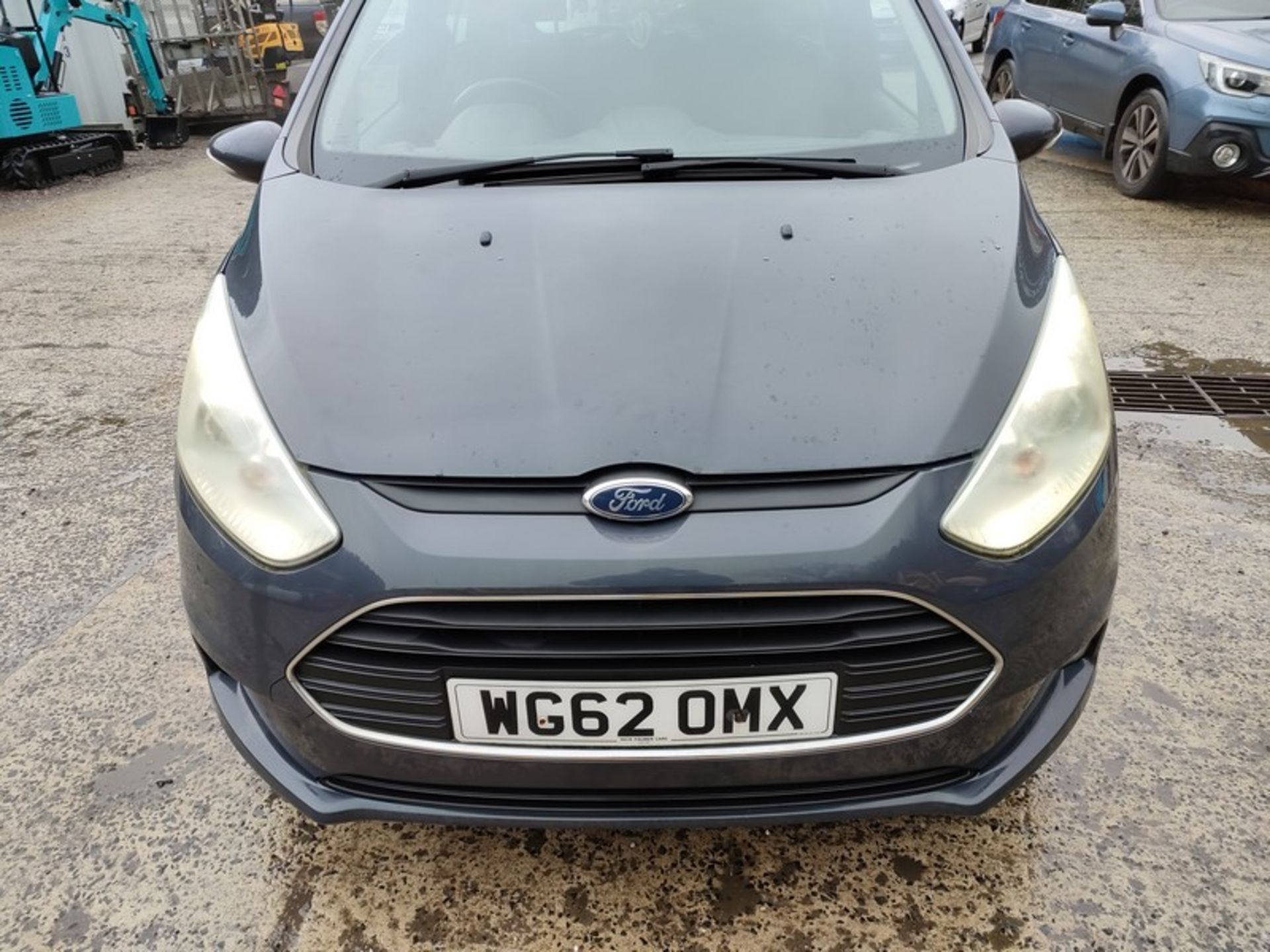 13/62 FORD B-MAX ZETEC AUTO 1596cc 5 Speed Auto Petrol MPV Silver 56K WG62OMX - Image 7 of 47