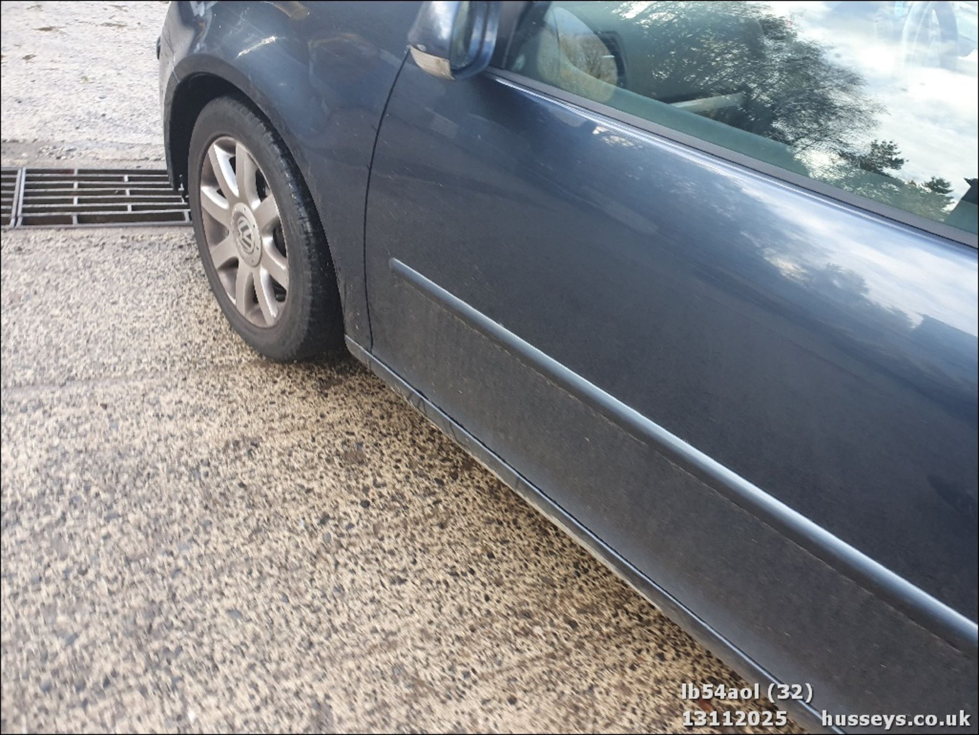 04/54 VOLKSWAGEN GOLF GT TDI 2000CC DIESEL LB54AOL - Image 32 of 41