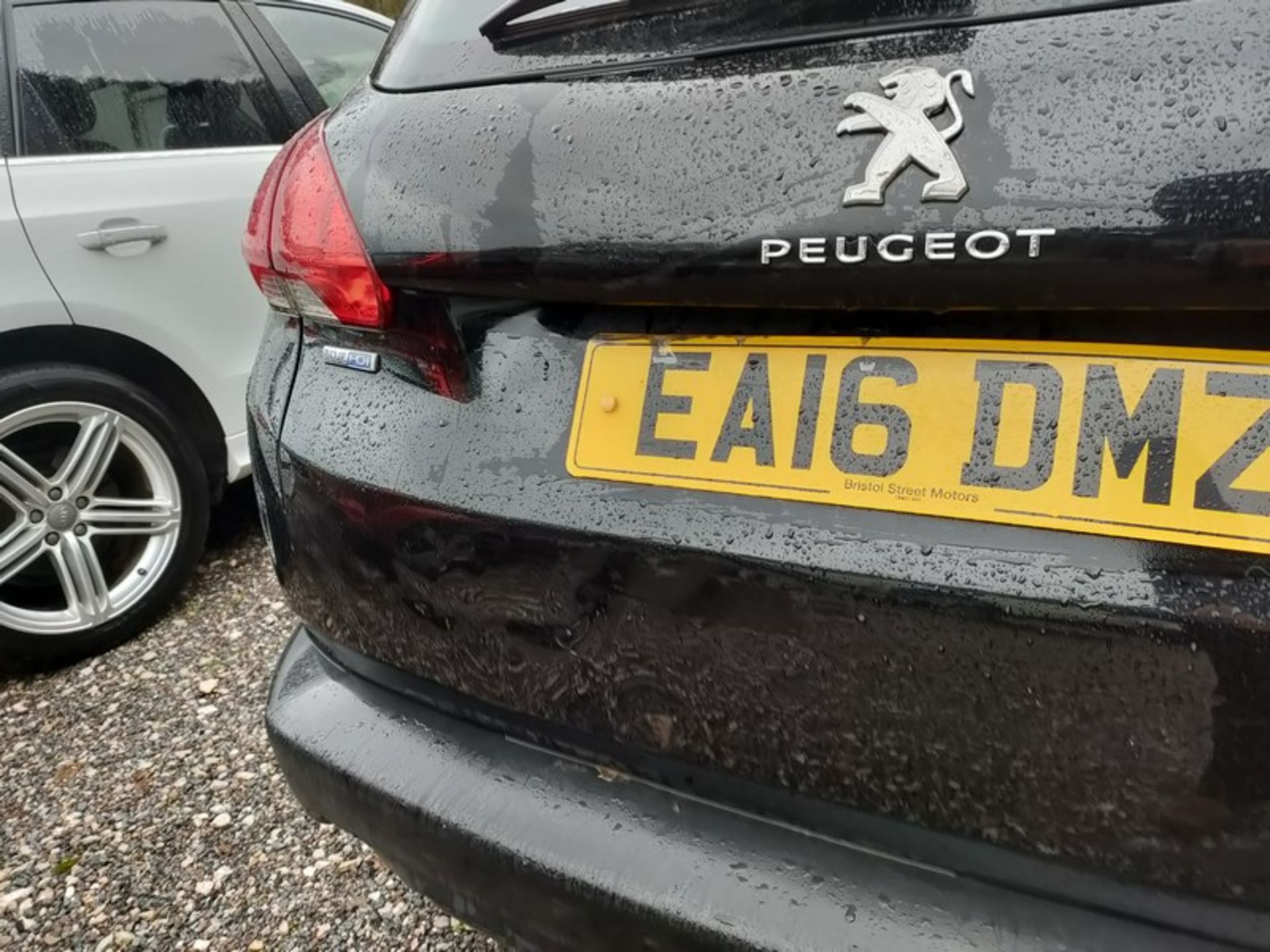 16/16 PEUGEOT 2008 ACTIVE BLUE HDI 1560cc 5 Speed Manual Diesel 5 Door Hatchback Black 126K EA16DMZ - Image 51 of 51