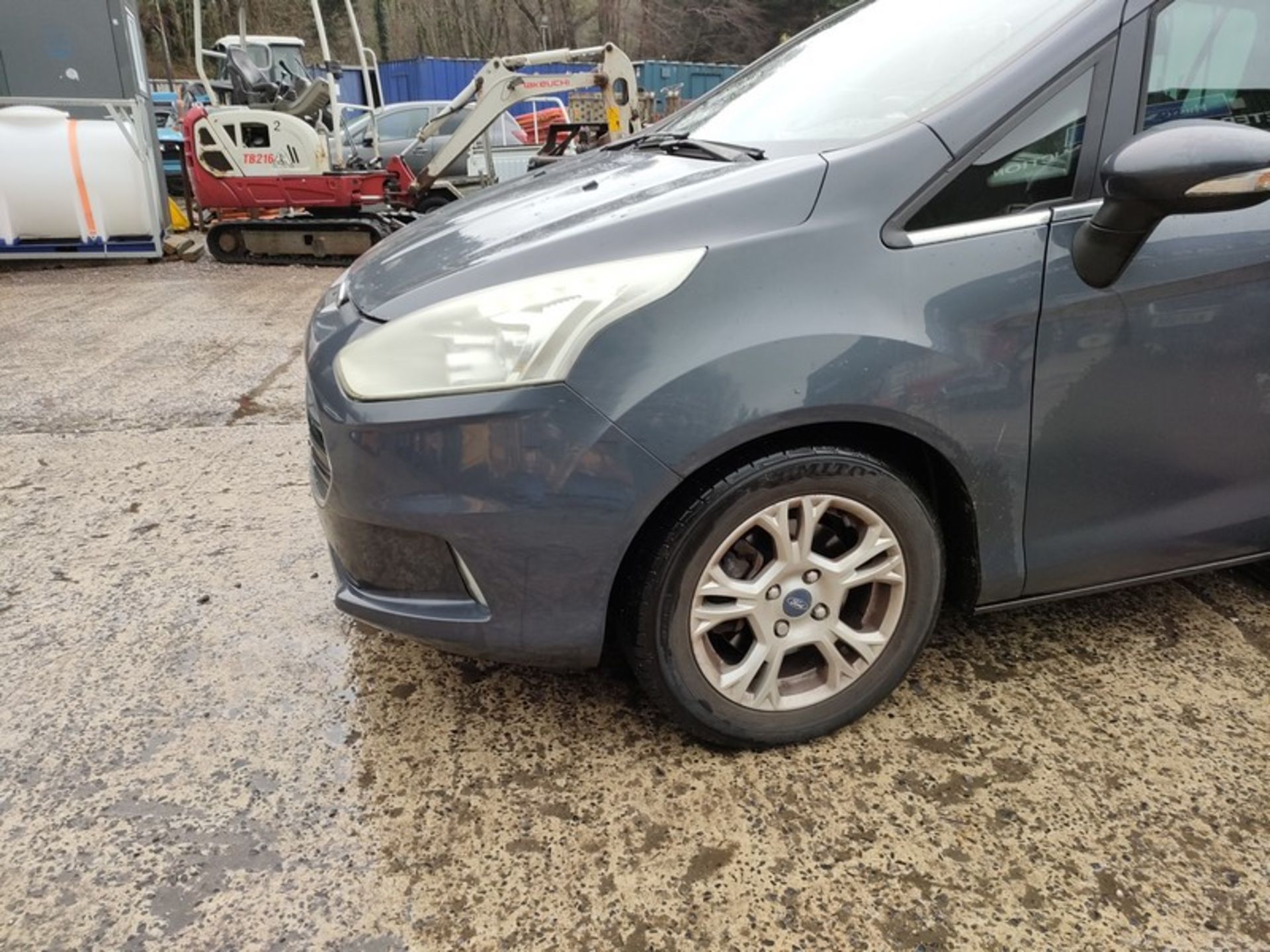 13/62 FORD B-MAX ZETEC AUTO 1596cc 5 Speed Auto Petrol MPV Silver 56K WG62OMX - Image 10 of 47