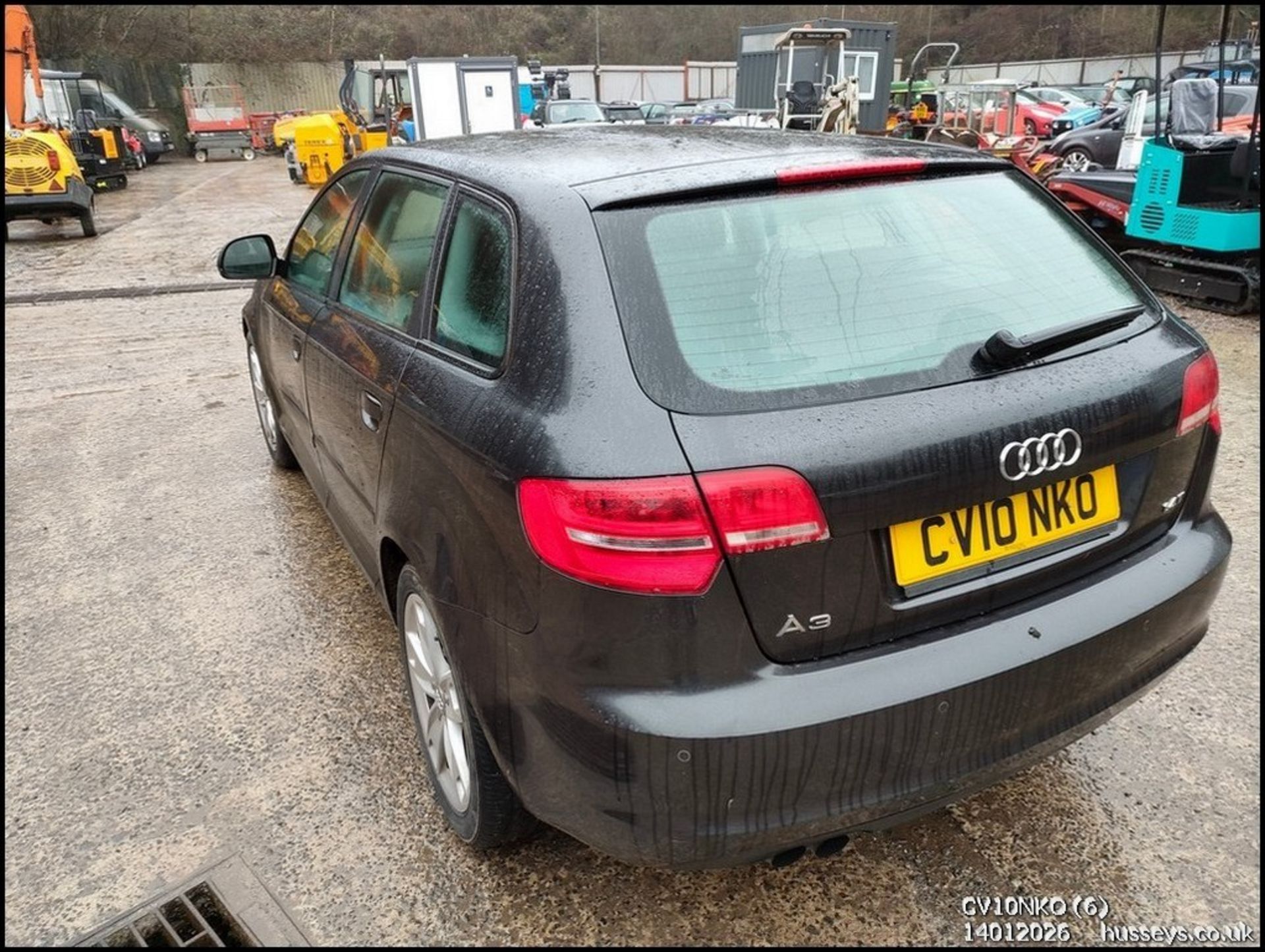 10/10 AUDI A3 SPORT TFSI 1390cc 6 Spd Manual Petrol 5 Dr H/Back (Grey, 97k) CV10NKO - Image 7 of 35