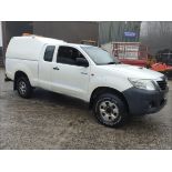 14/64 TOYOTA HILUX ACTIVE D-4D 4X4 DCB 2494cc 5 Spd Diesel Light 4X4 Utility (White, 174k) WJ64BXU