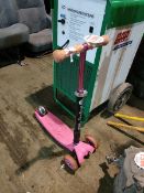 SCOOTER *** No Vat On Hammer - Auctioneers Margin