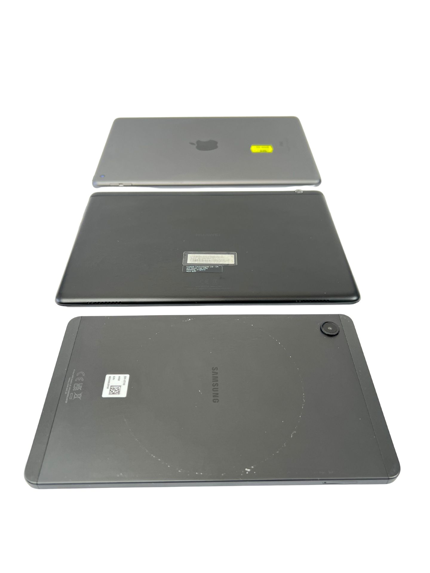 Assorted pre-owned tablets sold for parts only (All items Google/Apple account locked). - Image 5 of 10