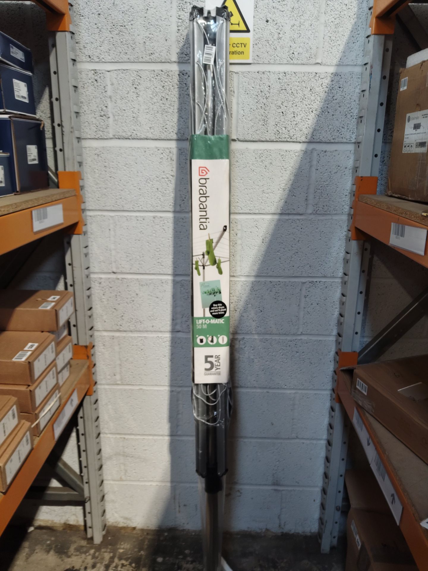 An as new Brabantia 50m lift-o-matic rotary line.