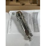 An as new IFM PM1605 PM-004-REA01-E-ZVG/US flush pressure sensor.