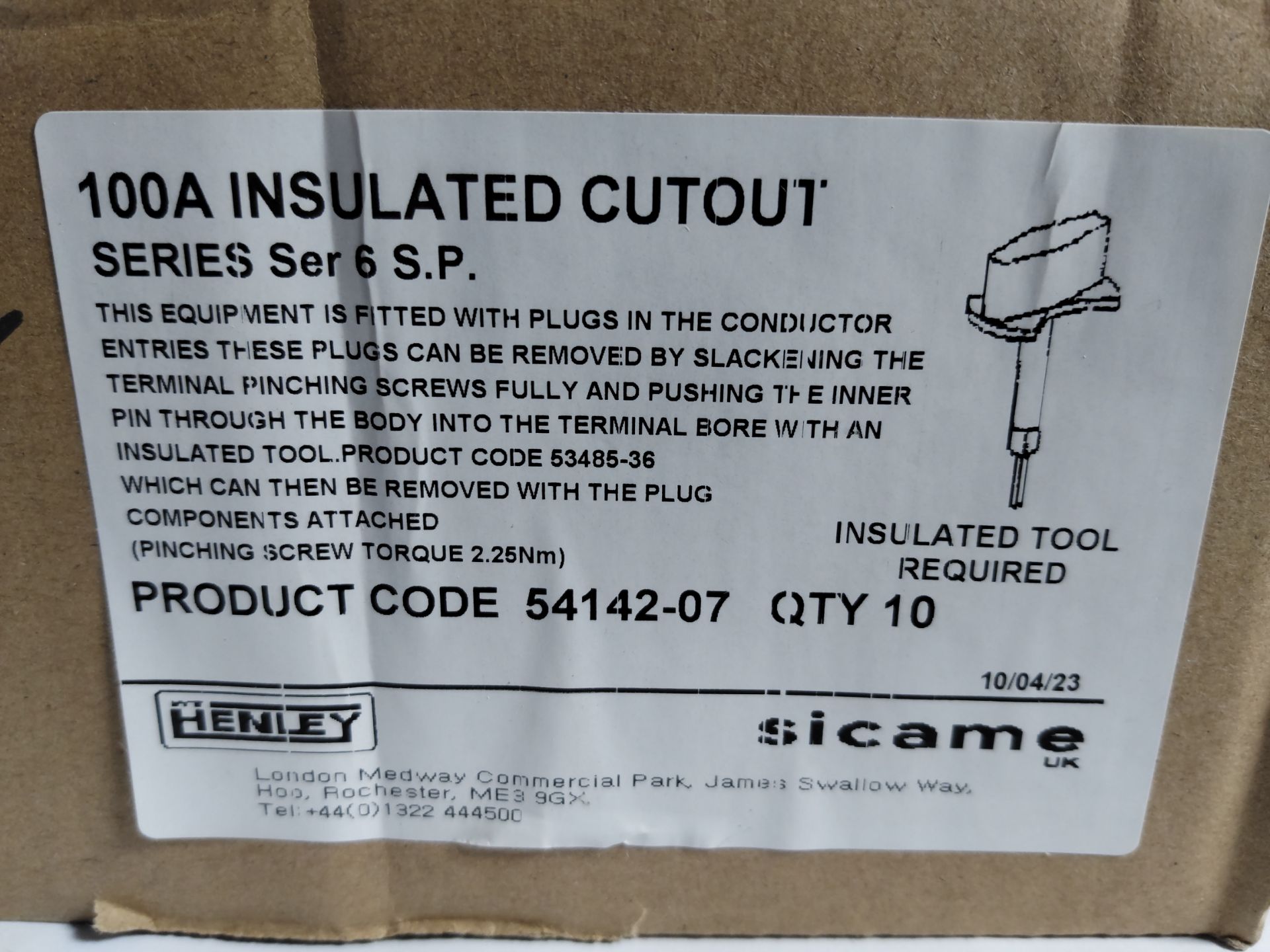 Ten Henley 100A insulated house service cut outs, series 6, single pole (54142-07). - Image 3 of 3