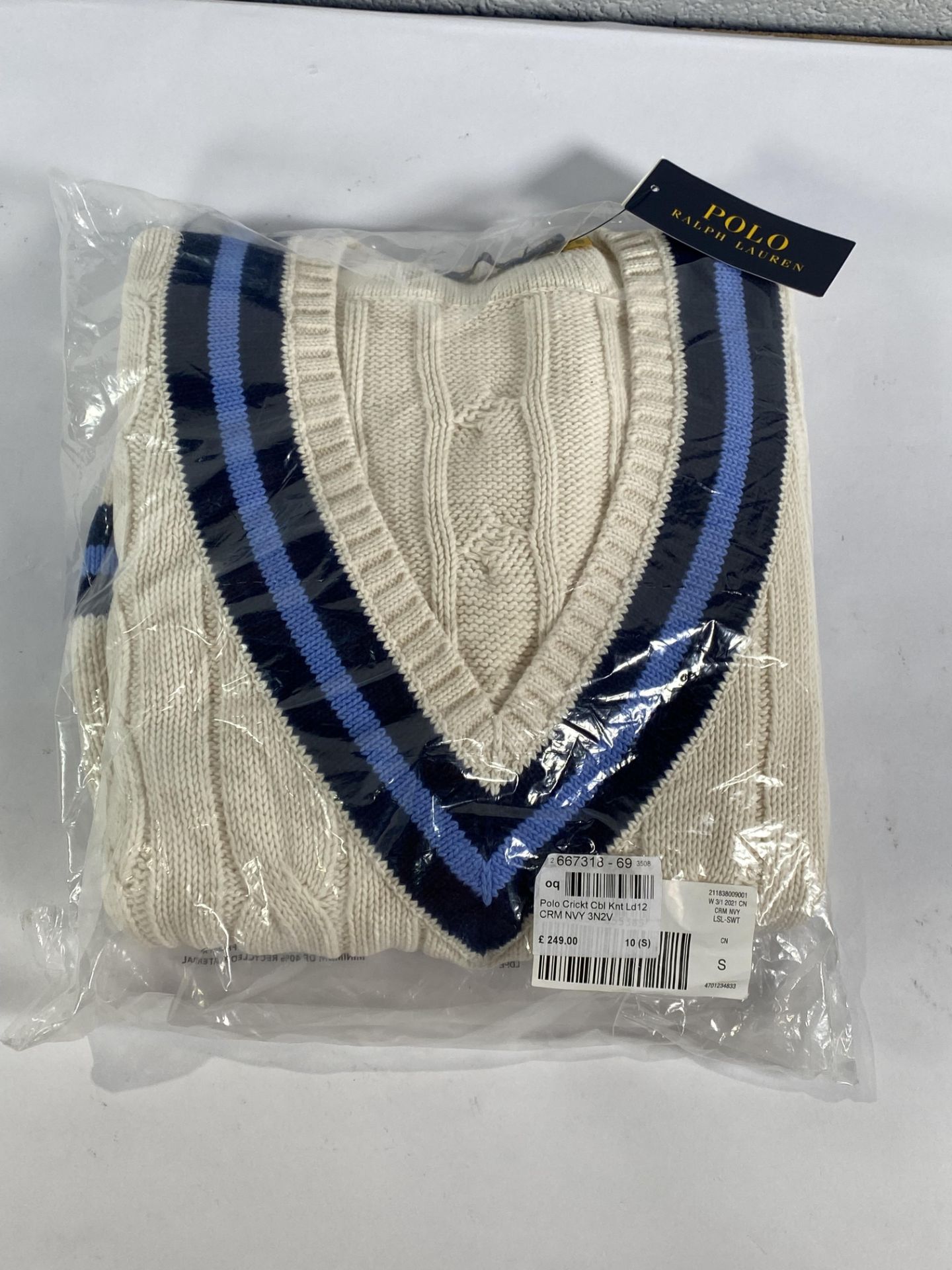 A Ralph Lauren polo cricket jumper (Small).