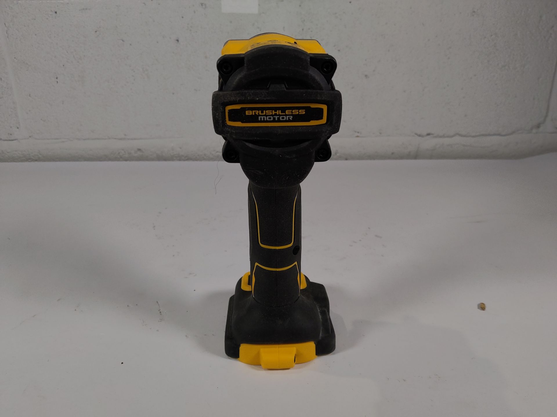 A pre-owned DeWalt DCF923N 18 Lithium Ion Drill Body Only. - Image 3 of 4