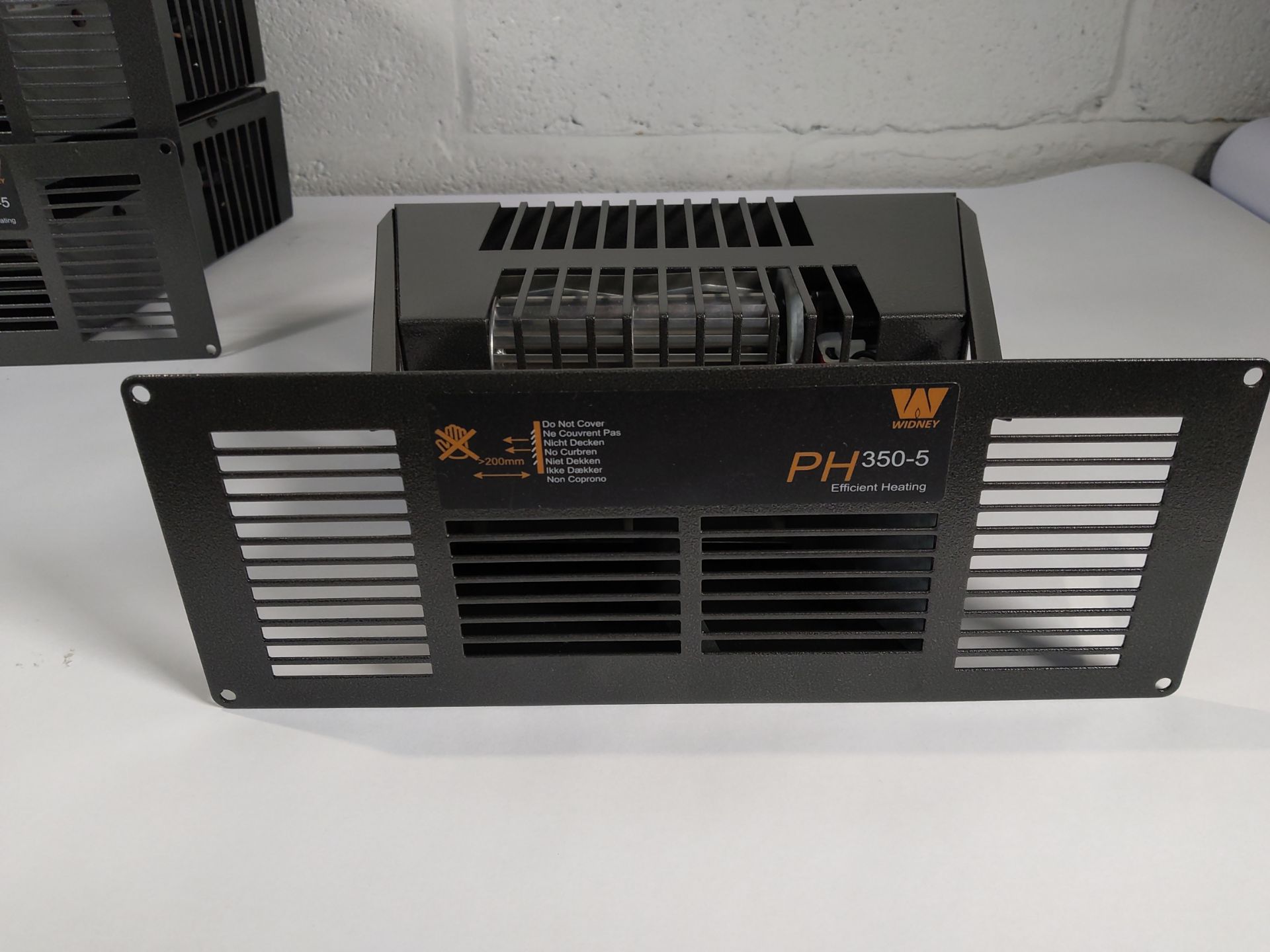 Three pre-owned Widney PH350-5 Electric caravan heaters MPH500/700 500w. - Image 2 of 3