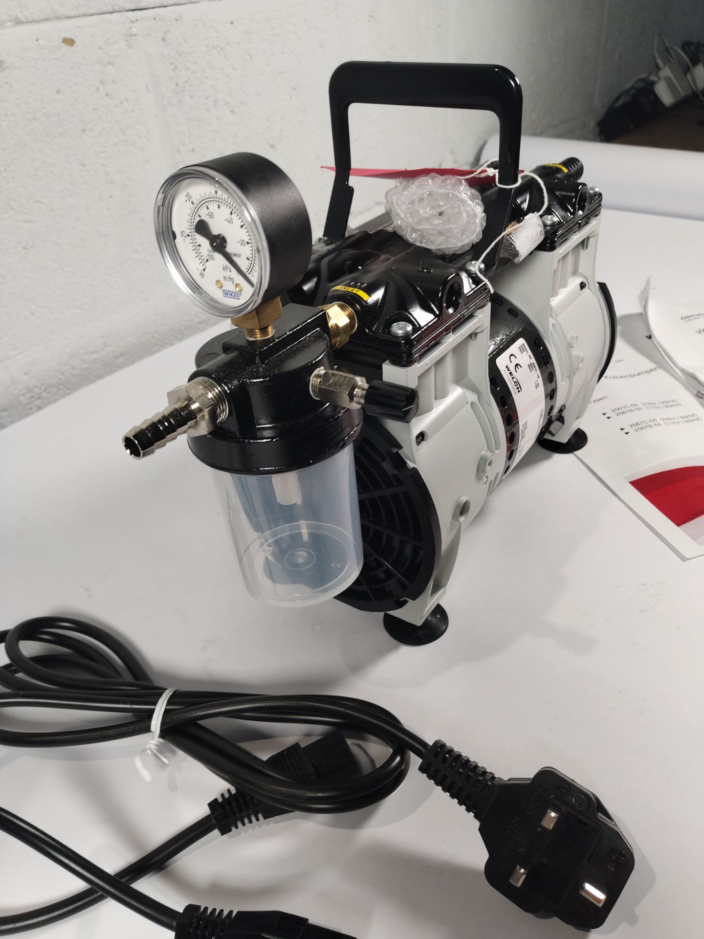 An as new Welch standard duty dry vacuum piston pumps (2561C-50). - Image 3 of 3