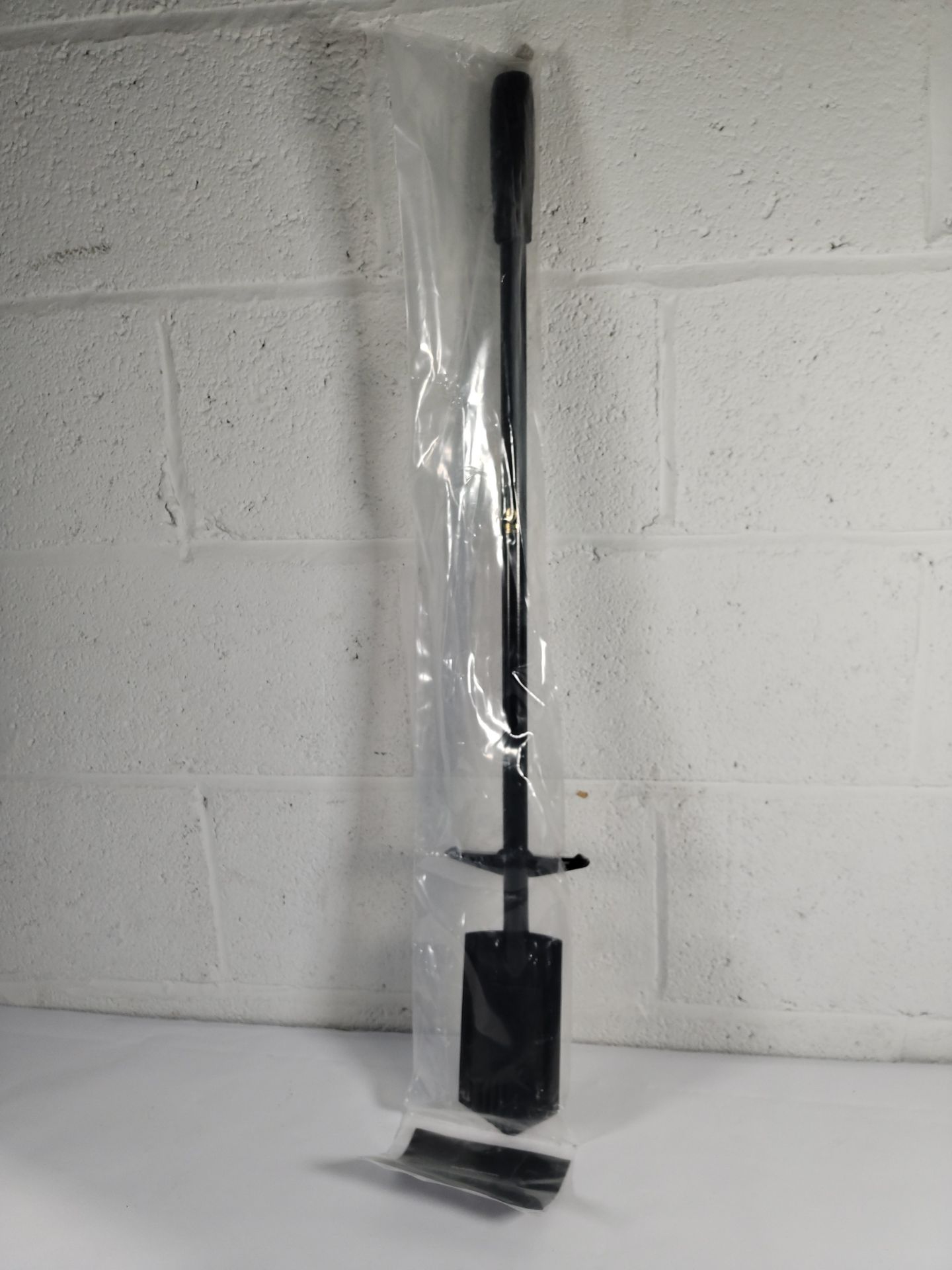 Eleven as new Black Ada metal detecting tools to include 6x Invader Extended spades in Black and 5x - Image 2 of 3