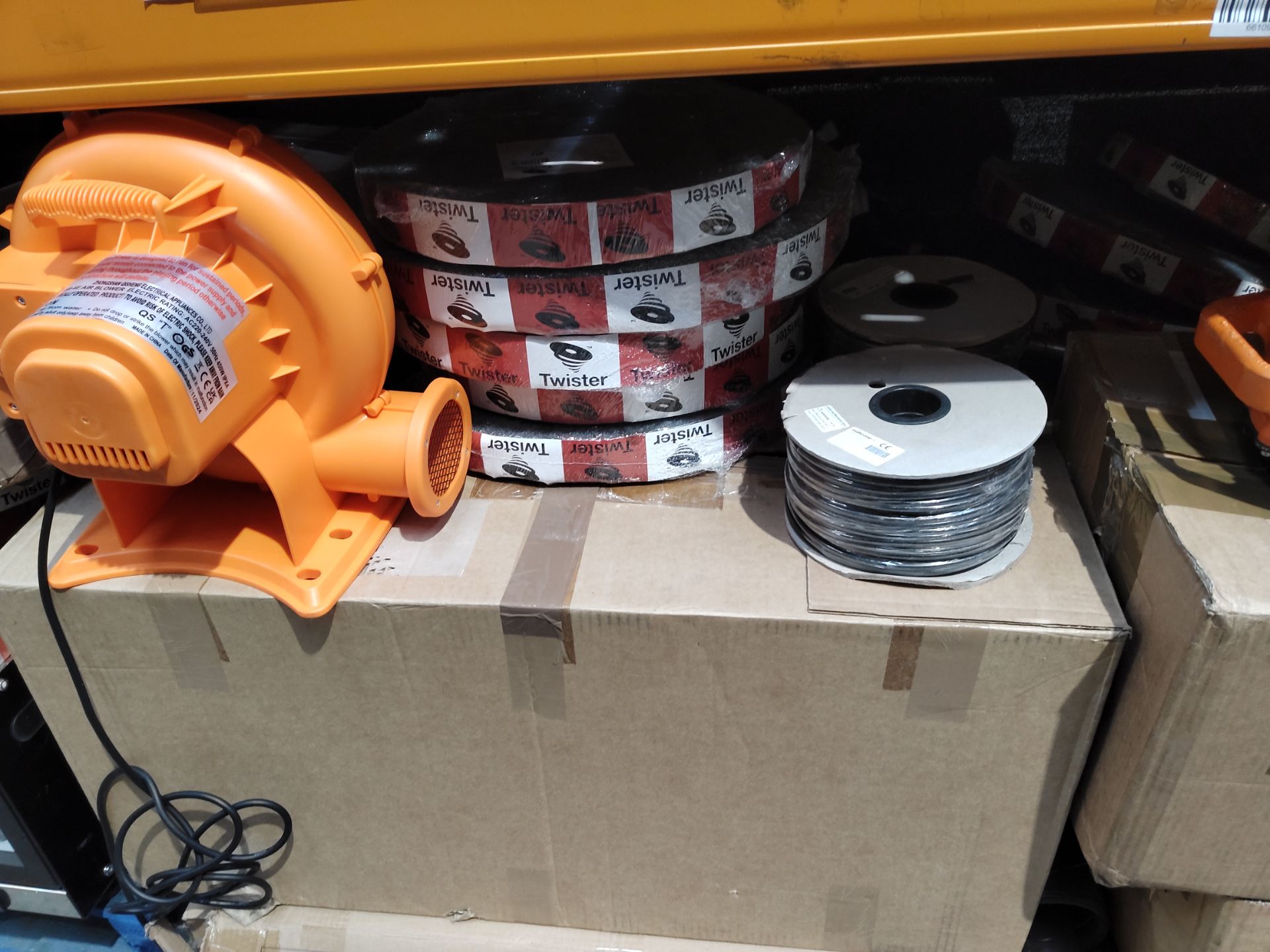 A large quantity of assorted mainly industrial and commercial. - Image 2 of 5