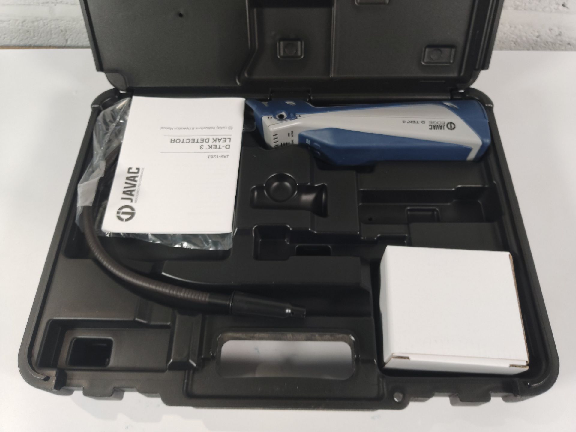 A boxed as new Javac Edge D-Tek 3 leak detector (JAV-1283). - Image 2 of 2