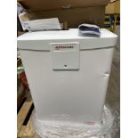A Heatrae Sadia 25ltr R Plus Electric Vented Water Heater 3kW 94040010 (item has some damage).