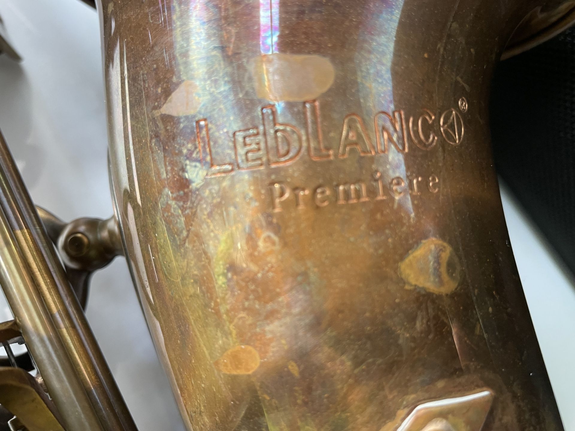 An as new Leblanc LAS711 Aged Brass Alto Saxophone with Saint-Germain case. - Image 2 of 6