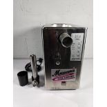 A pre-owned Mussana Pony auto cream machine (sold as seen).