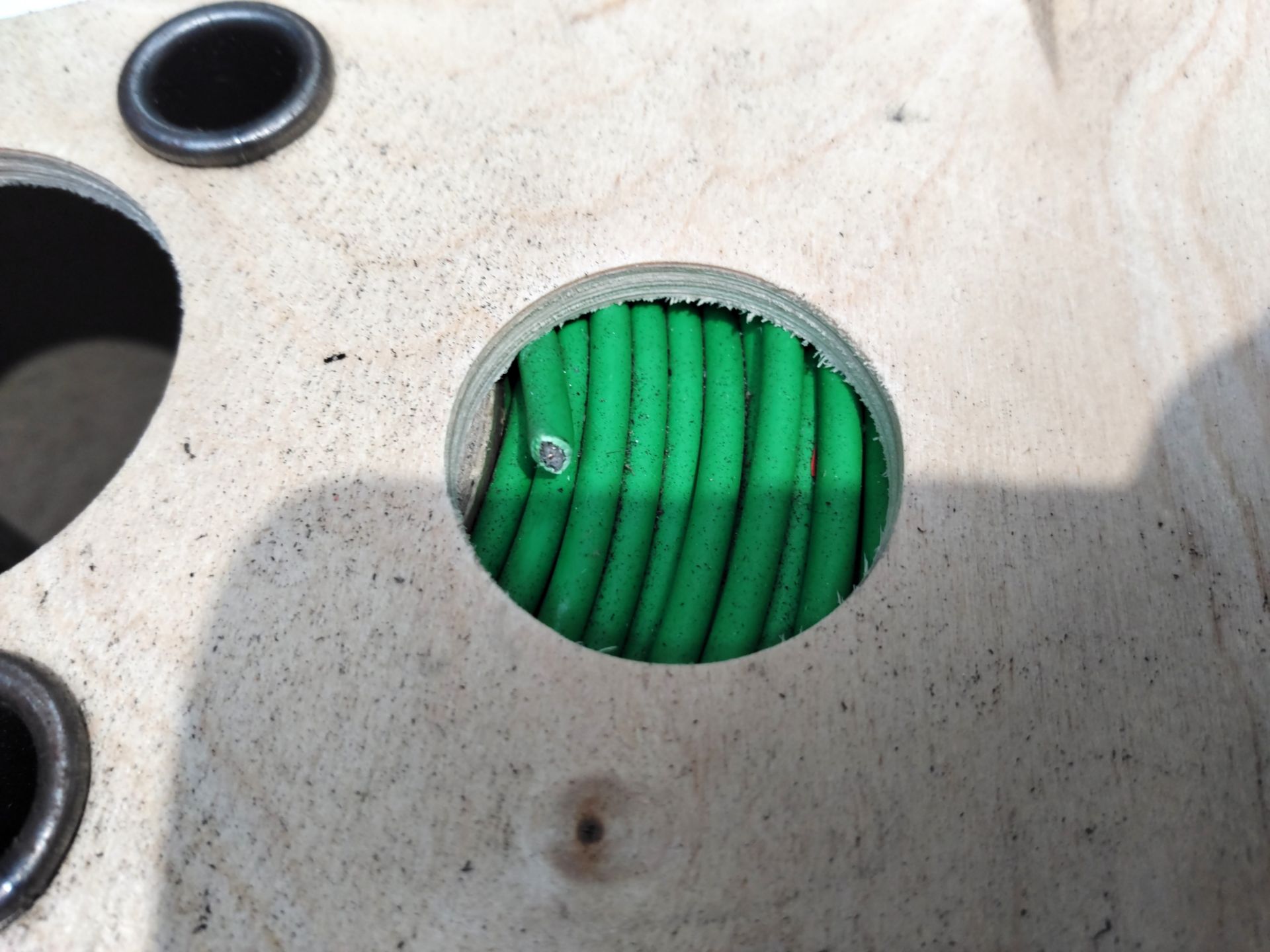 Eight Prysmian DR 0.6/2.8AF FRNC-C GN HDTV 1000DW green cable - 1000m per reel (8000 meters total). - Image 3 of 3