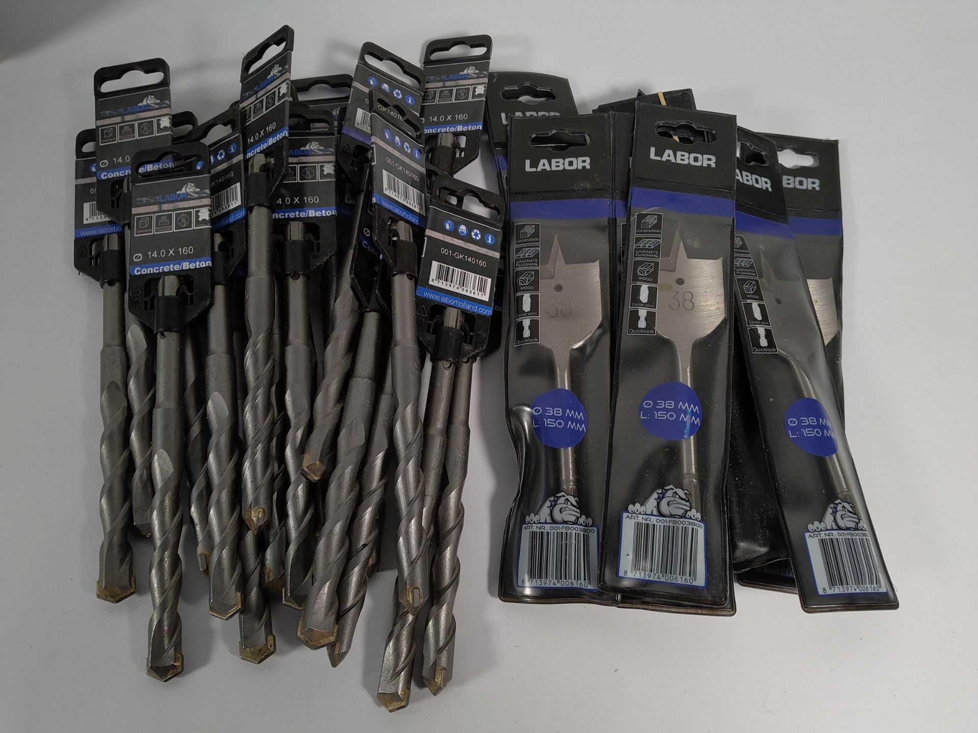 One crate of as new Labor drill bits in various sizes and approx. 20 packs x 5 ZBR00200 reciprocatin - Image 3 of 7