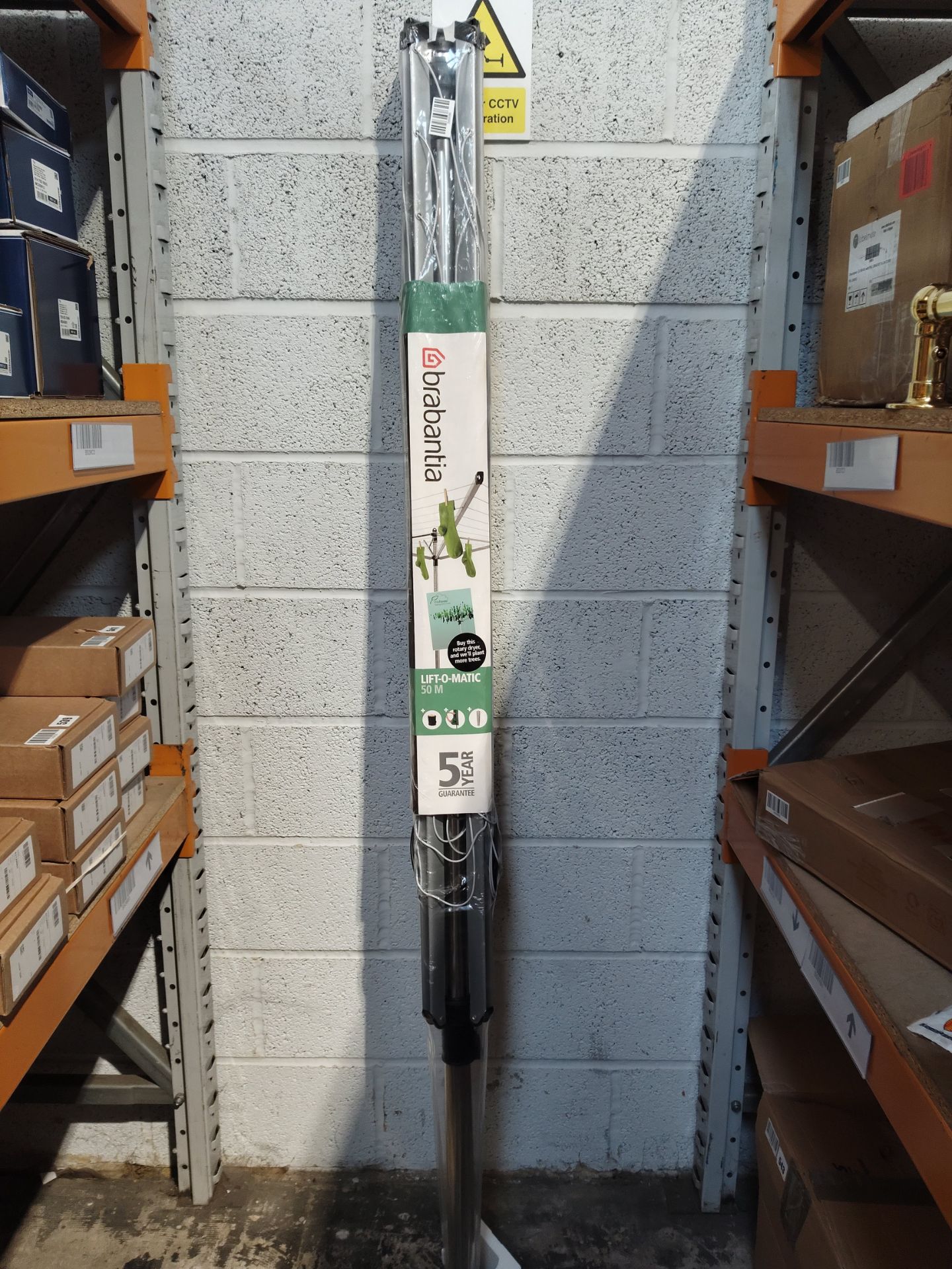 An as new Brabantia 50m lift-o-matic rotary line.