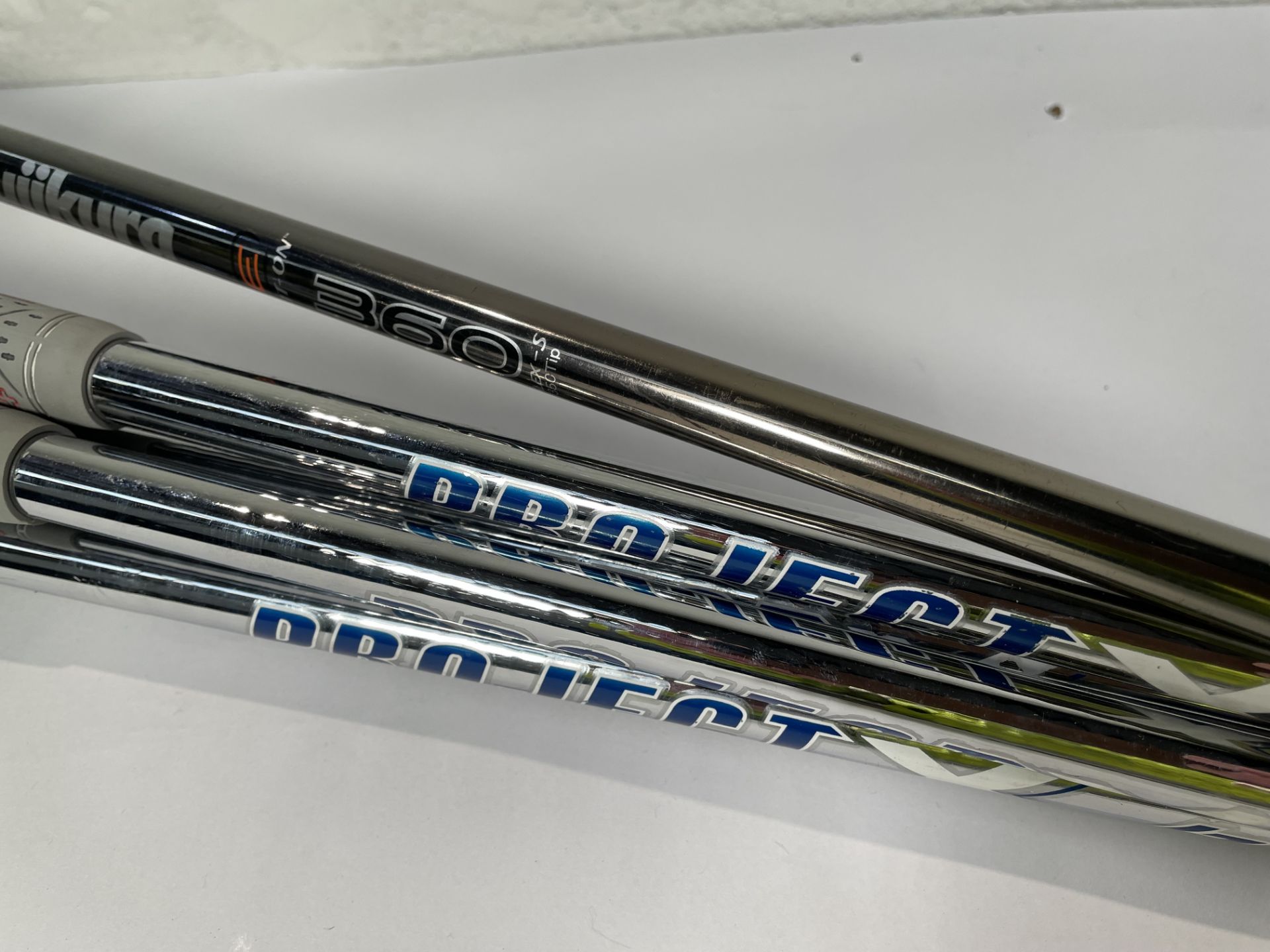 A set of pre-owned Titleist T.100 irons 4-PW along with a Callaway FT-5 driver, all RH. - Image 3 of 3