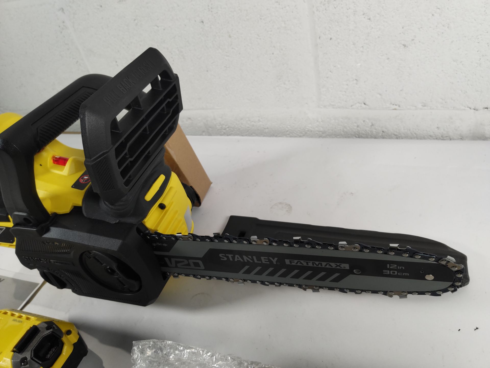 A Stanley Fatmax 18V V20 30cm chainsaw, box opened (SFMCCS630M1). - Image 3 of 4