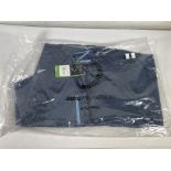 A Zero Restriction power torque full zip (Medium).